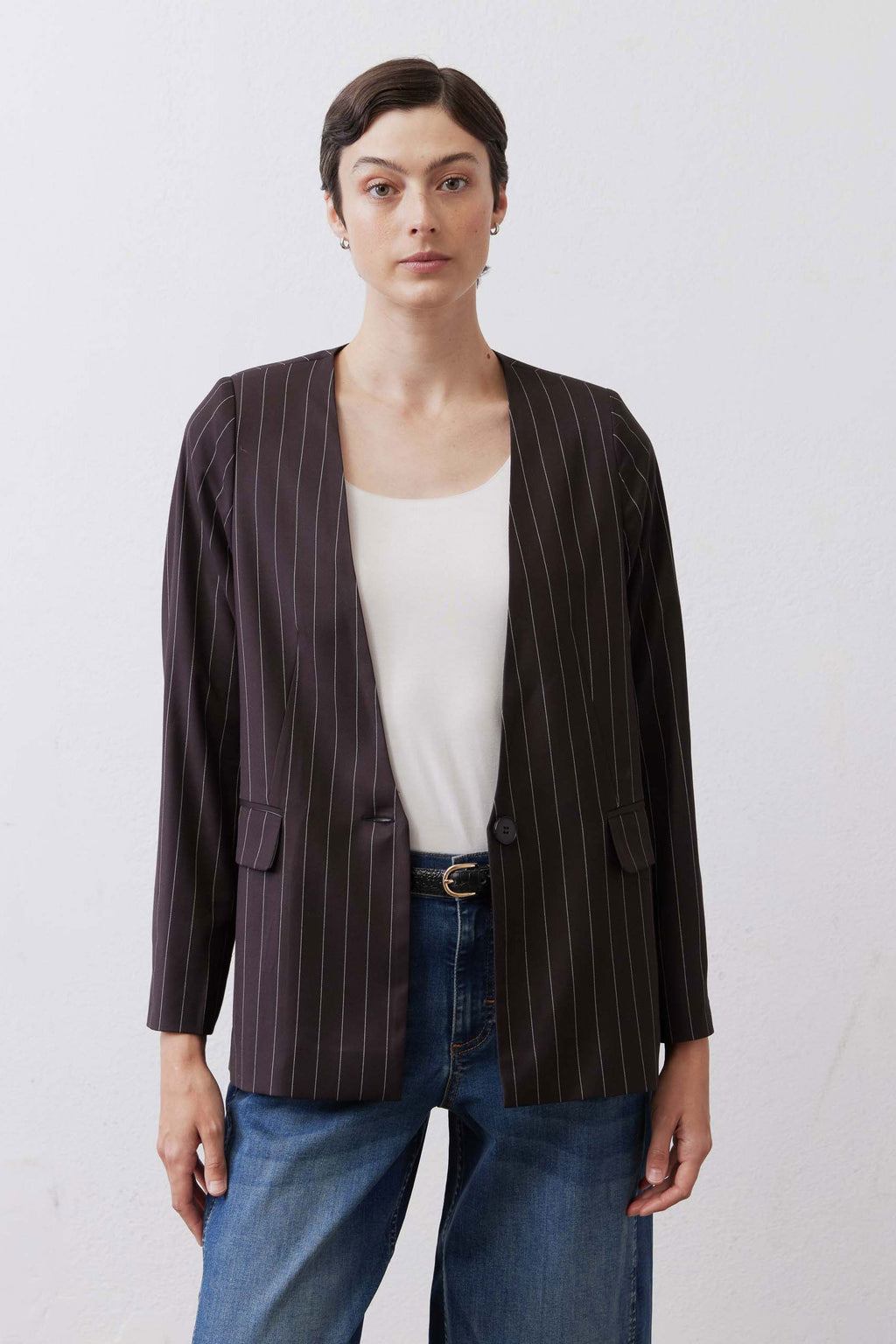 Relaxed Single-Breasted Blazer in Black White Pinstripe