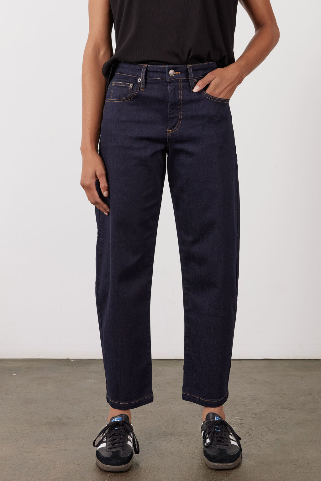 Barrel-Leg Stretch Denim Jeans in Rich Dark Wash