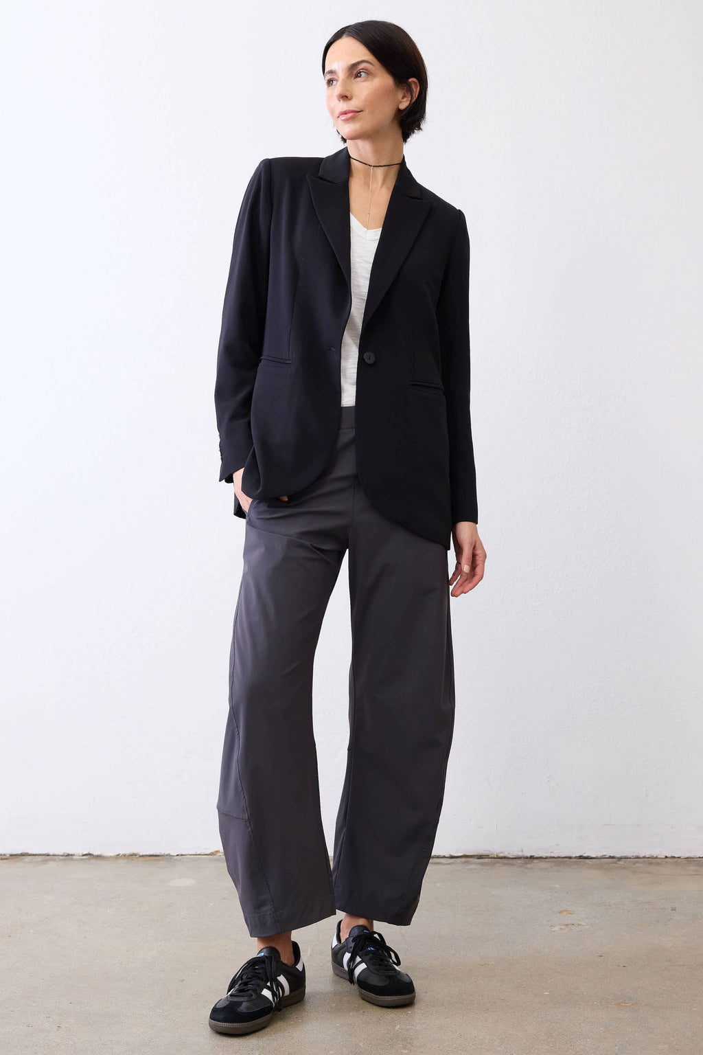 Single-Button Classic Blazer in Ivory