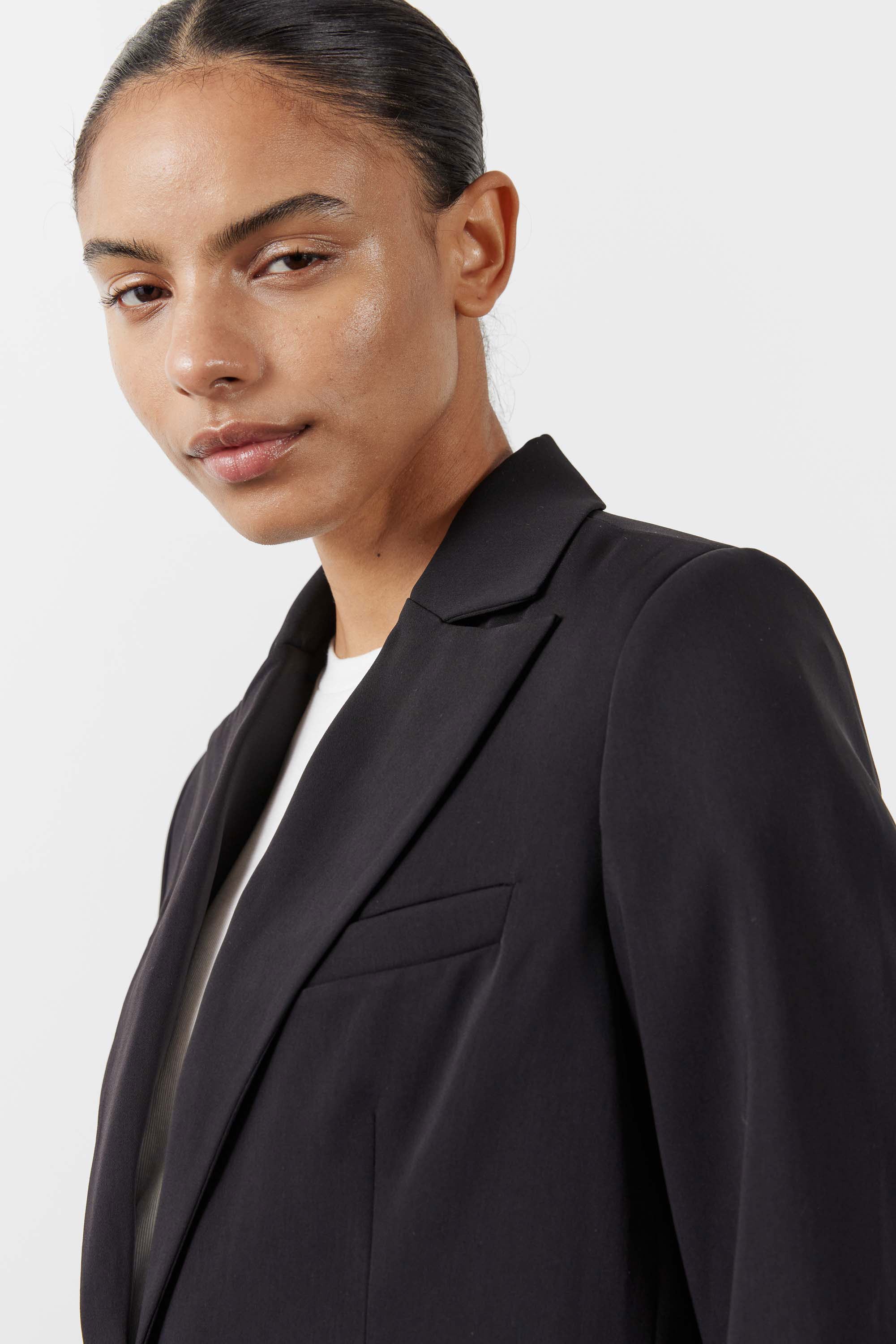 Petite Single-Button Classic Blazer in Black