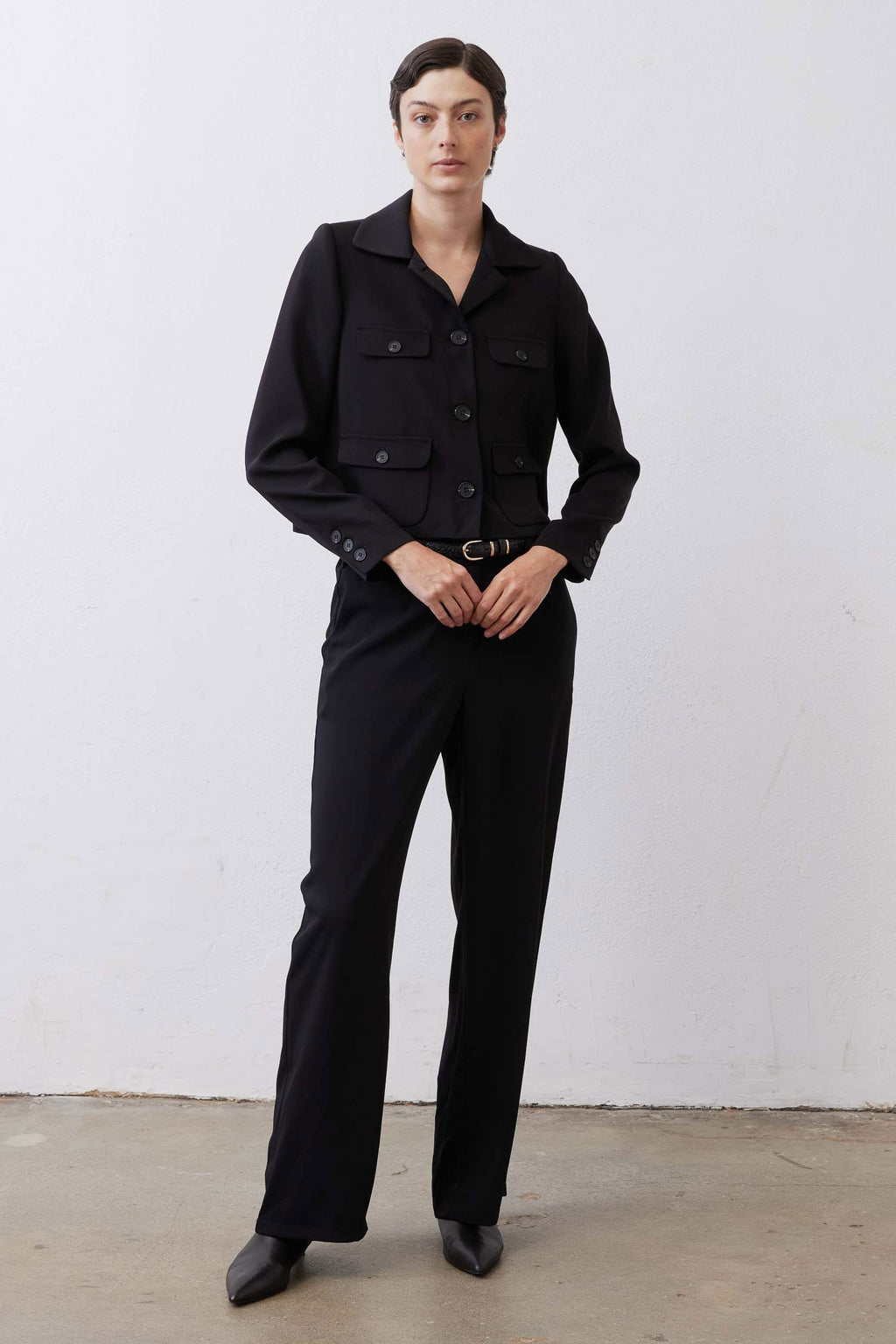 Cropped Collared Button-Front Jacket in Black