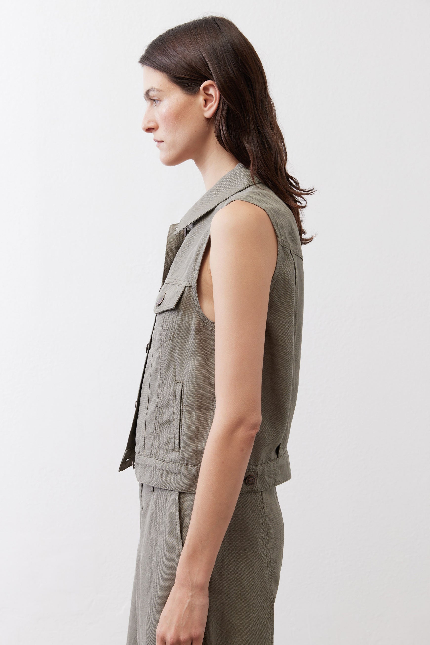 Cropped Utility Denim Vest in Mulled Basil