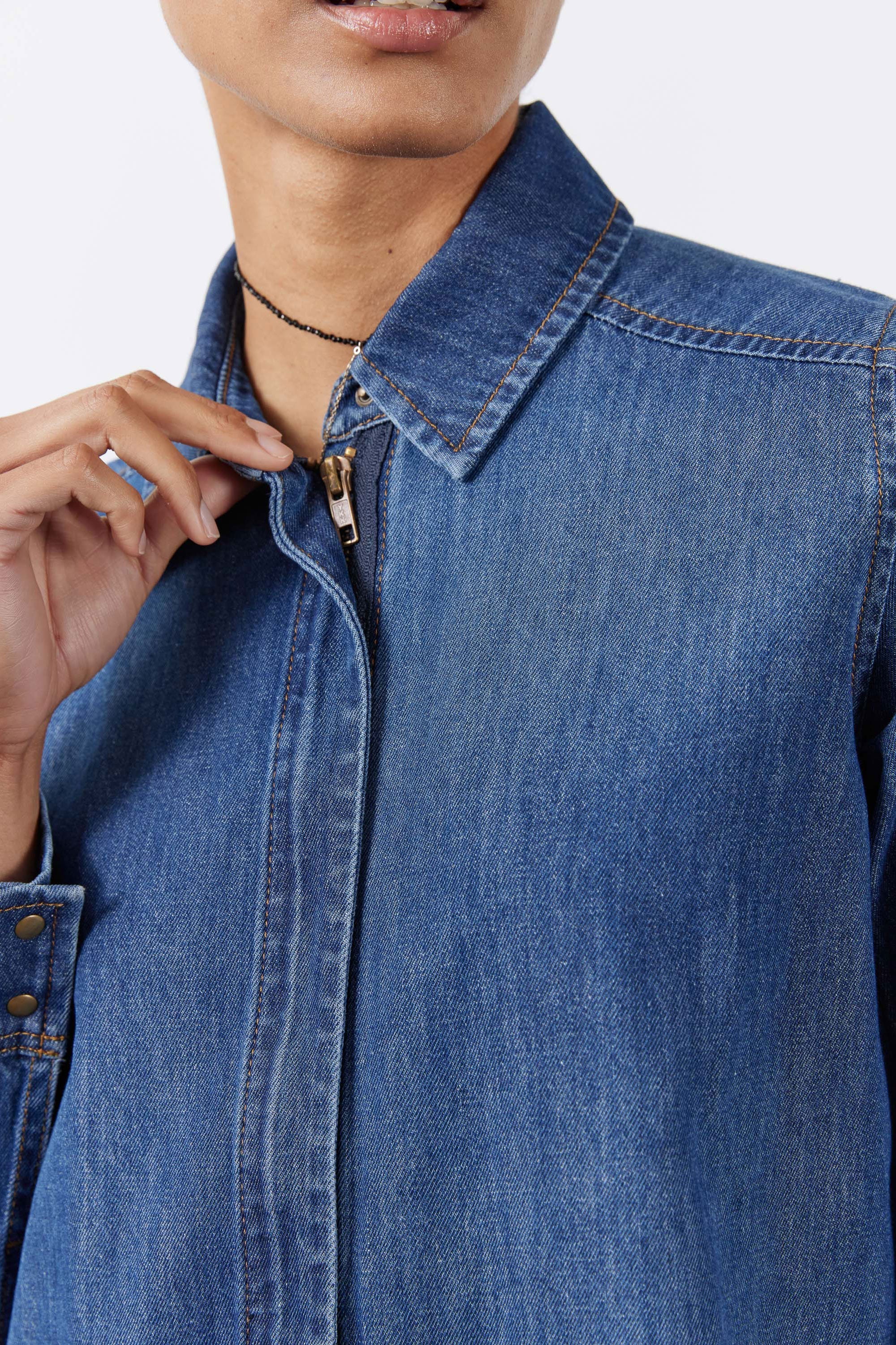 Handkerchief-Hem Zipper Denim Blouse in Medium Wash
