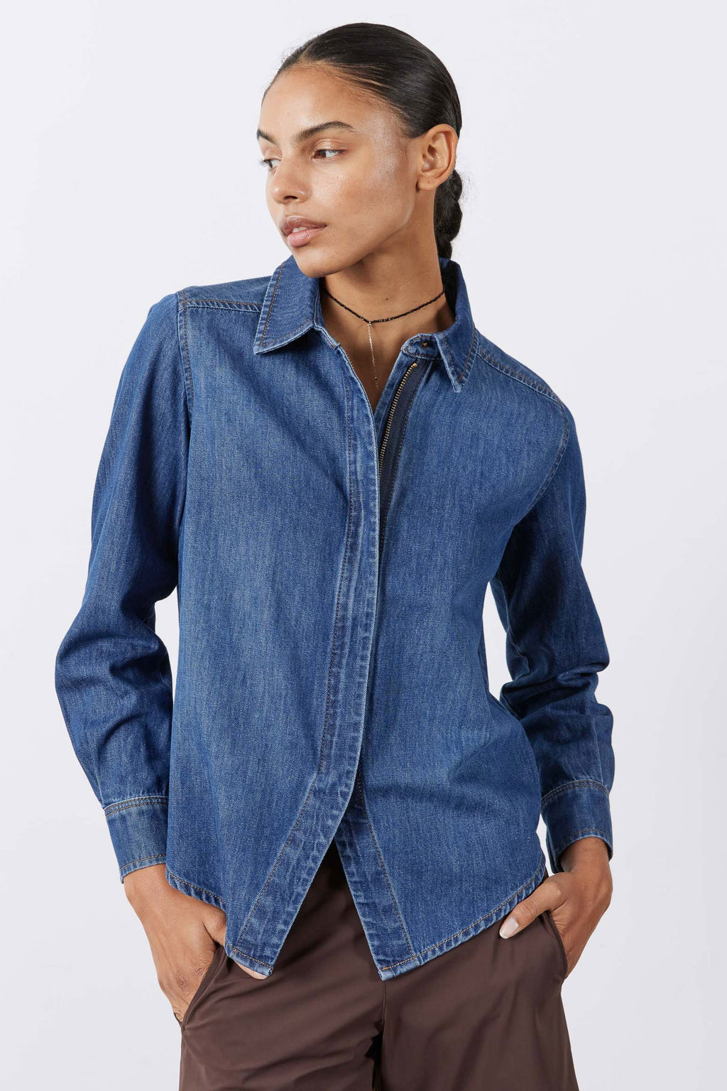 Handkerchief-Hem Zipper Denim Blouse in Medium Wash