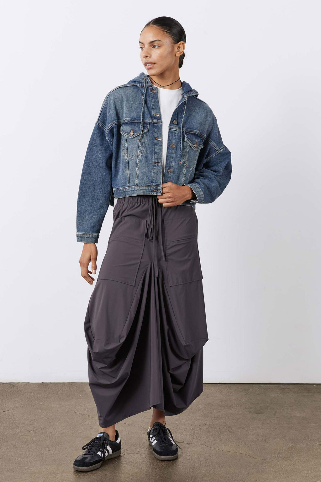 Cropped Oversized Denim Jacket in Night Blue