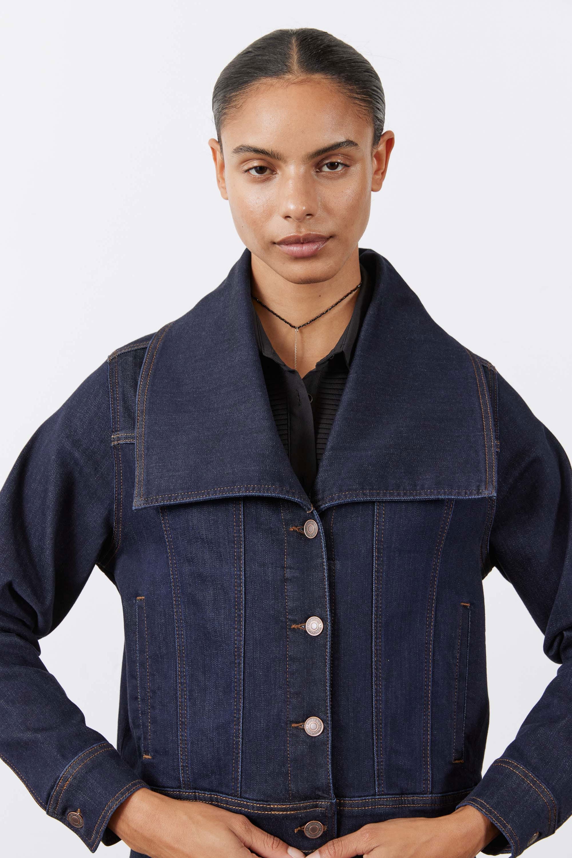 Cropped Wide-Collar Dark Wash Denim Jacket