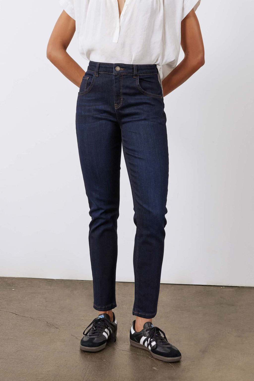 Slim-Fit Stretch Denim Jeans in Dark Ocean Wash