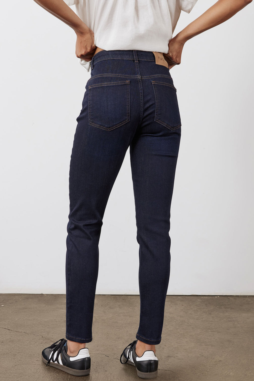 Slim-Fit Stretch Denim Jeans in Dark Ocean Wash