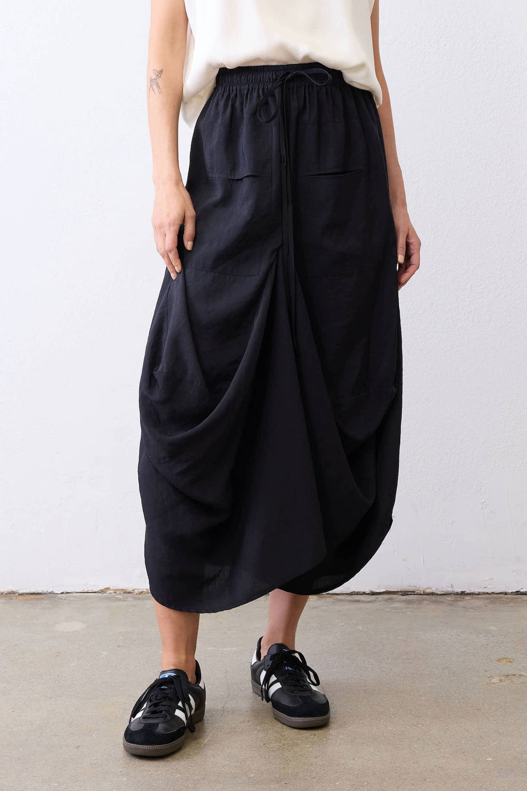 The Light Poplin Go-To Skirt