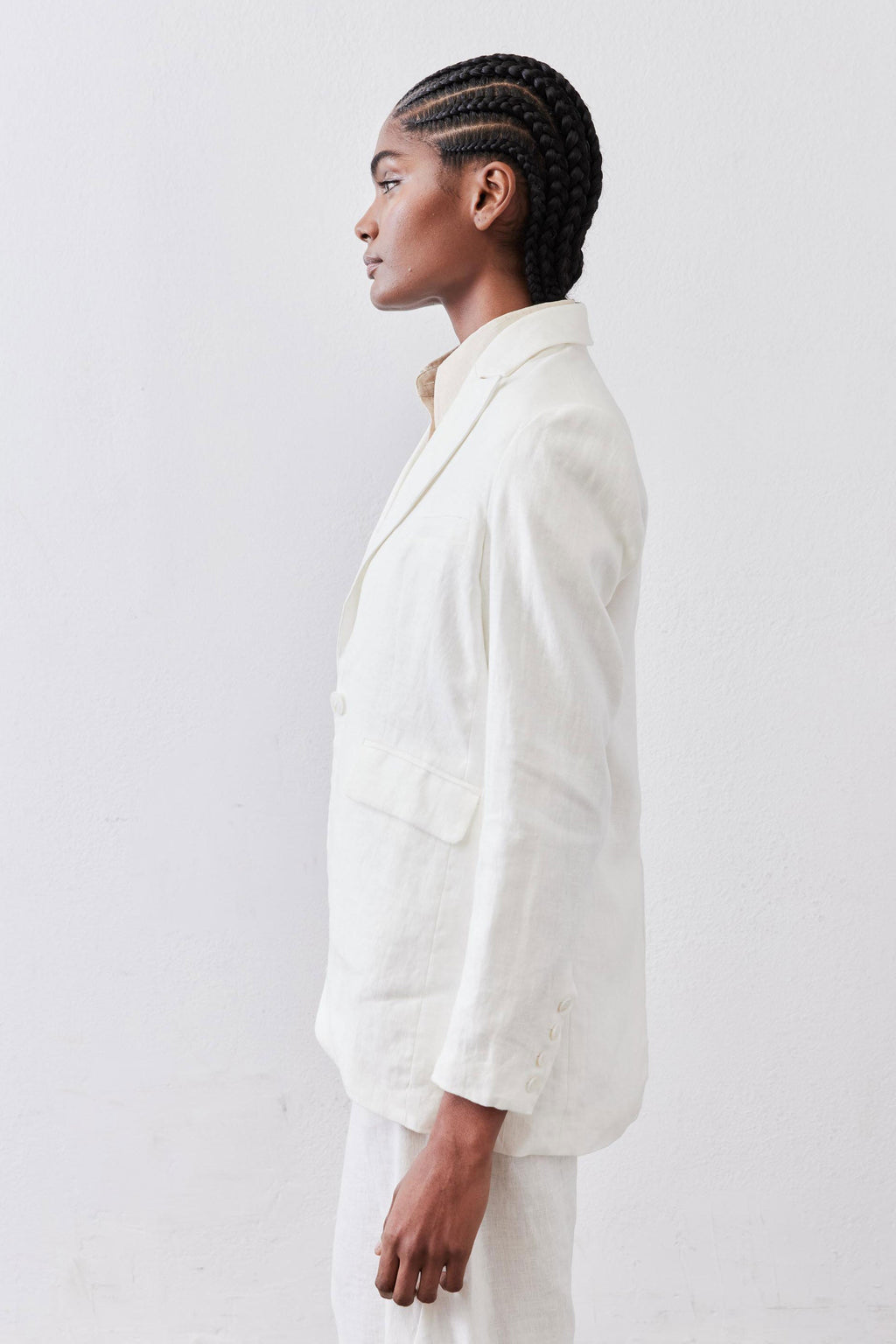 Classic Linen Blazer in Vintage White