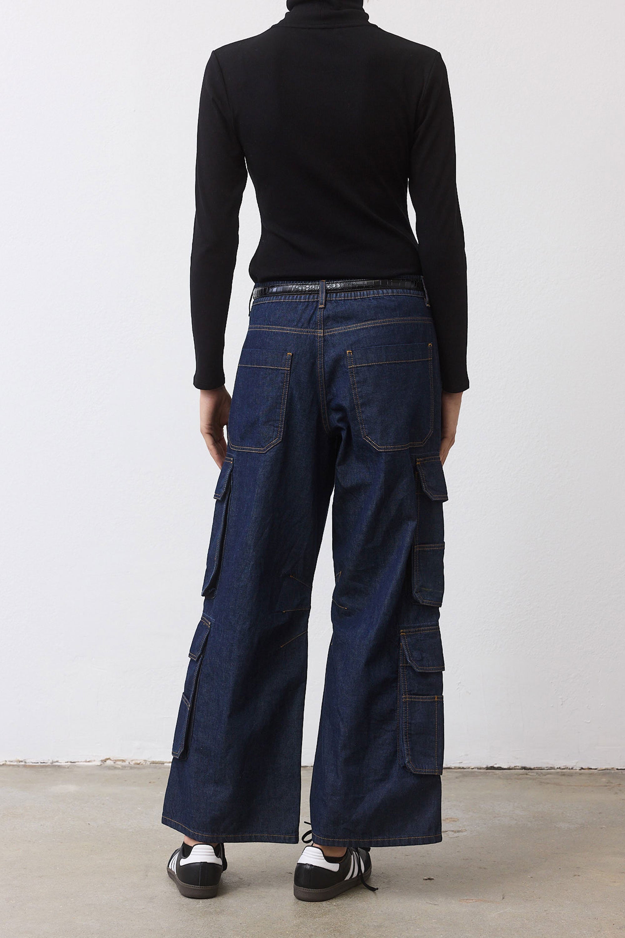 Petite Wide-Leg Light Denim Cargo Pants