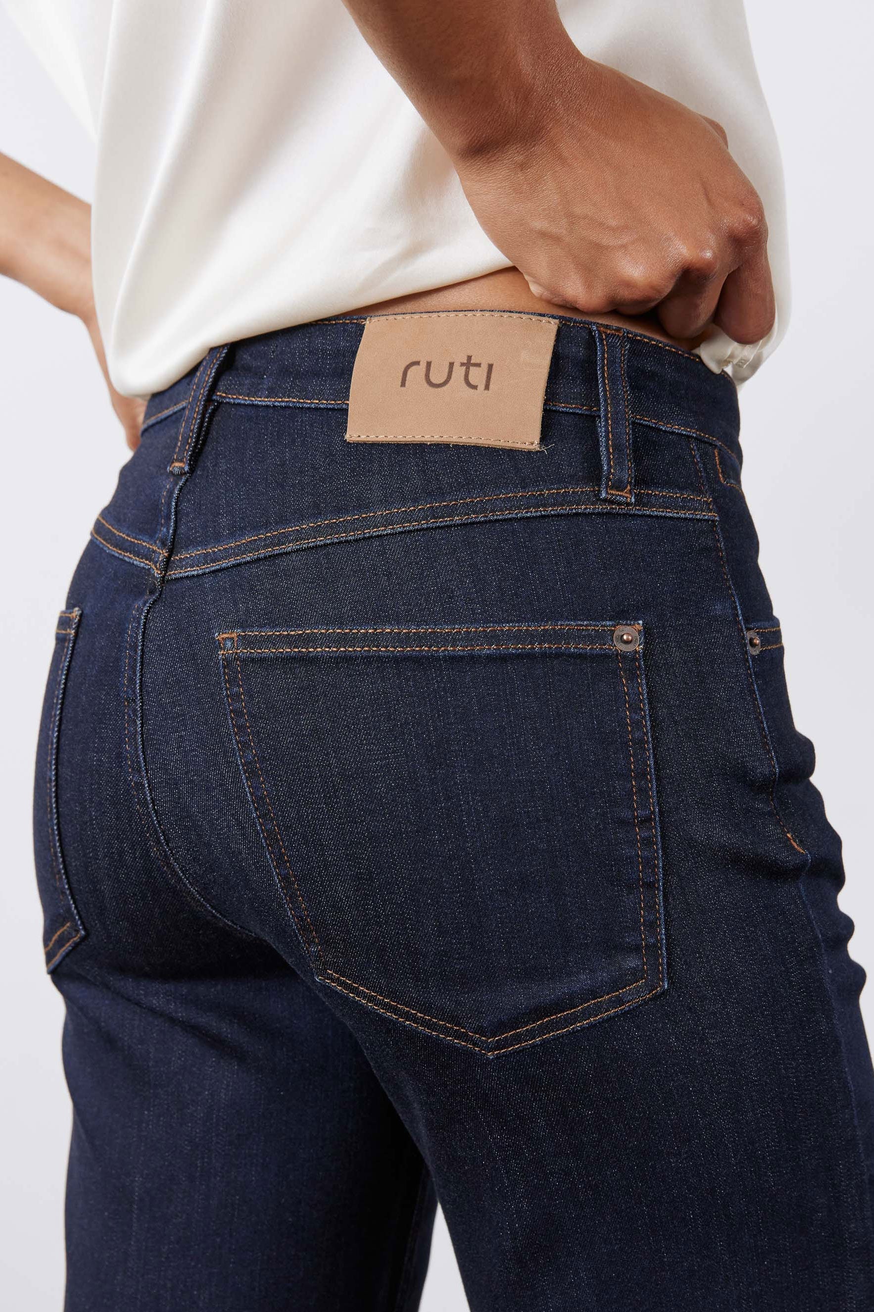 Petite Wide-Leg Palazzo Denim Jeans in Dark Wash