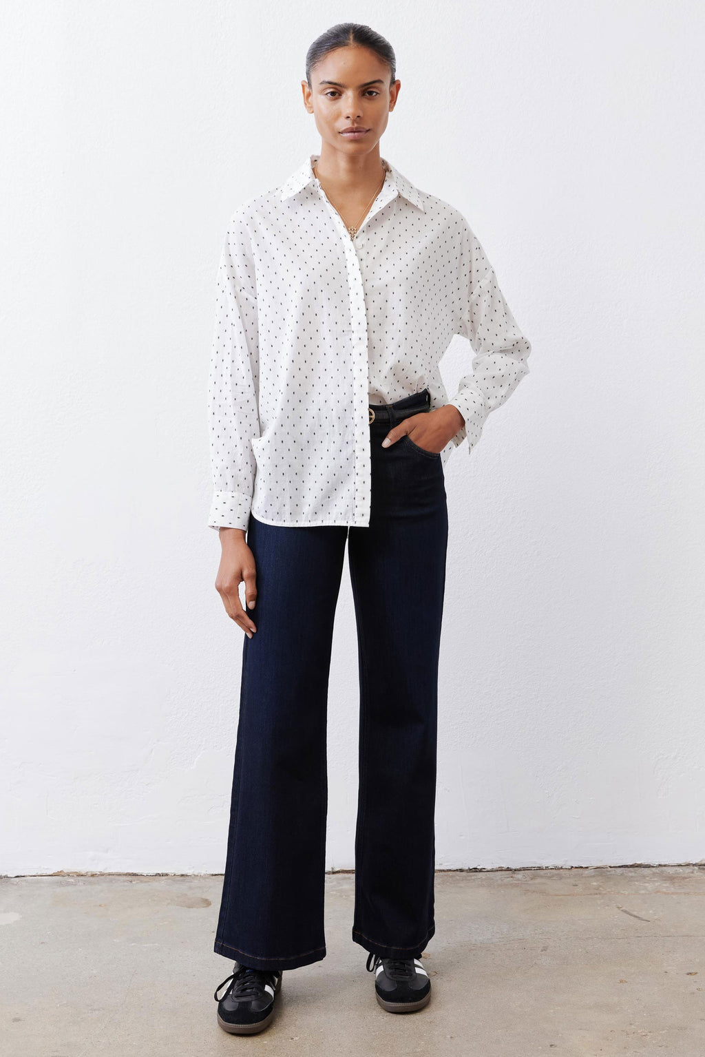 Petite Wide-Leg Palazzo Denim Jeans in Dark Wash