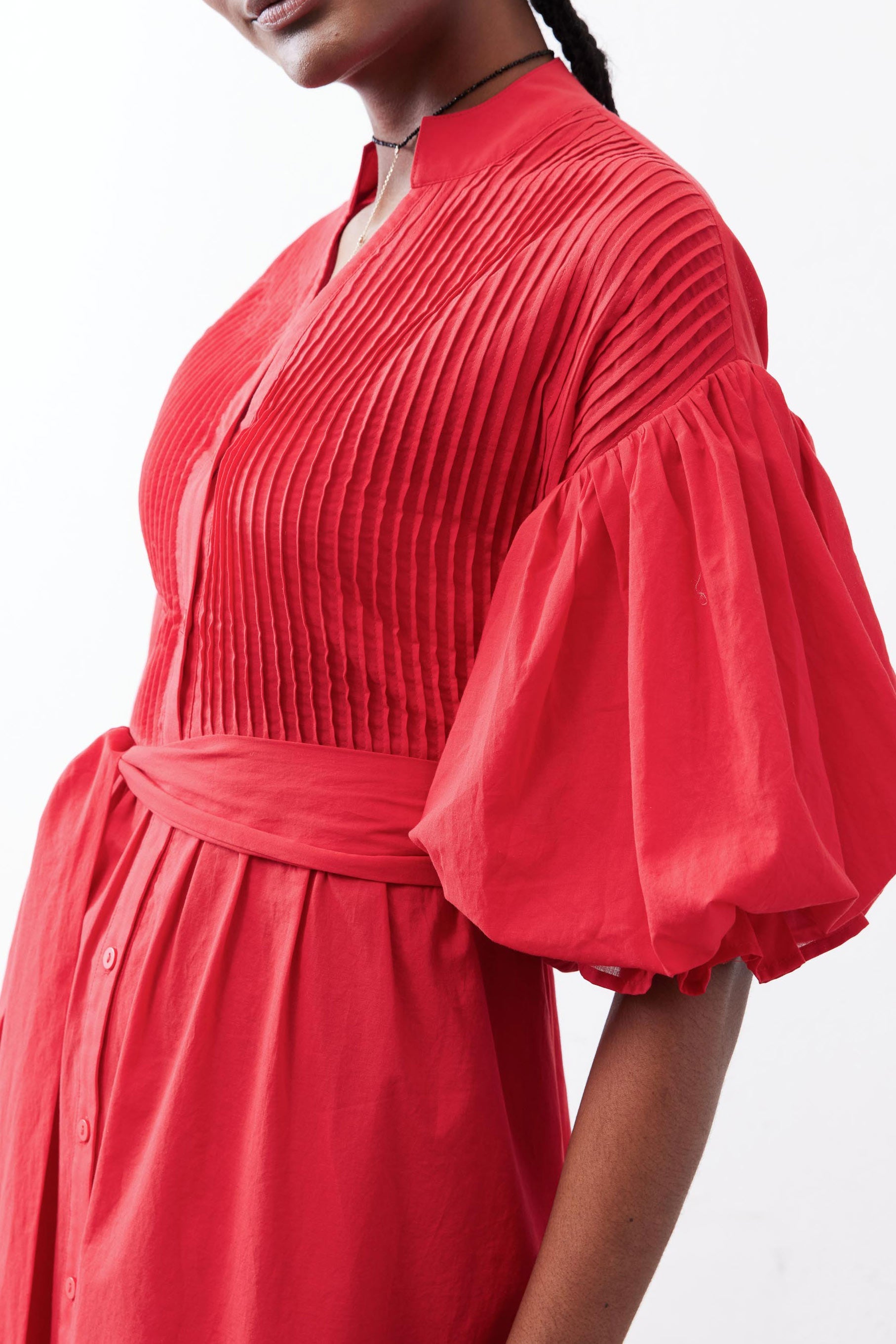 Pintuck Puff-Sleeve Midi Poplin Dress in Crimson