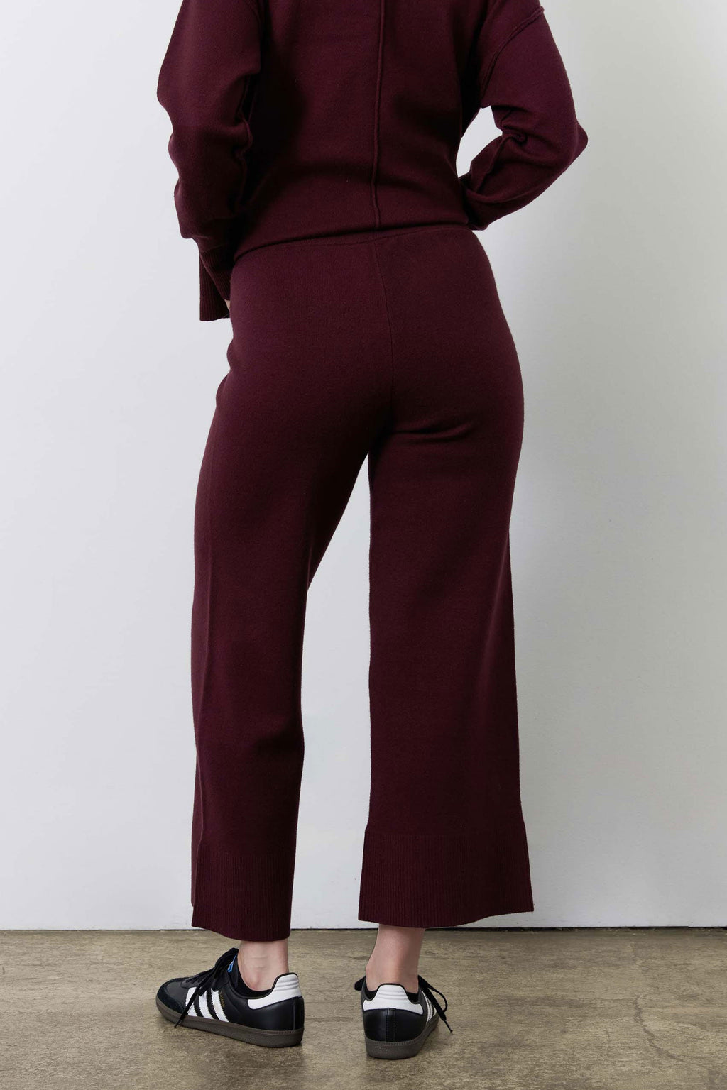 Relaxed Crewneck Knit Lounge Set in Burgundy
