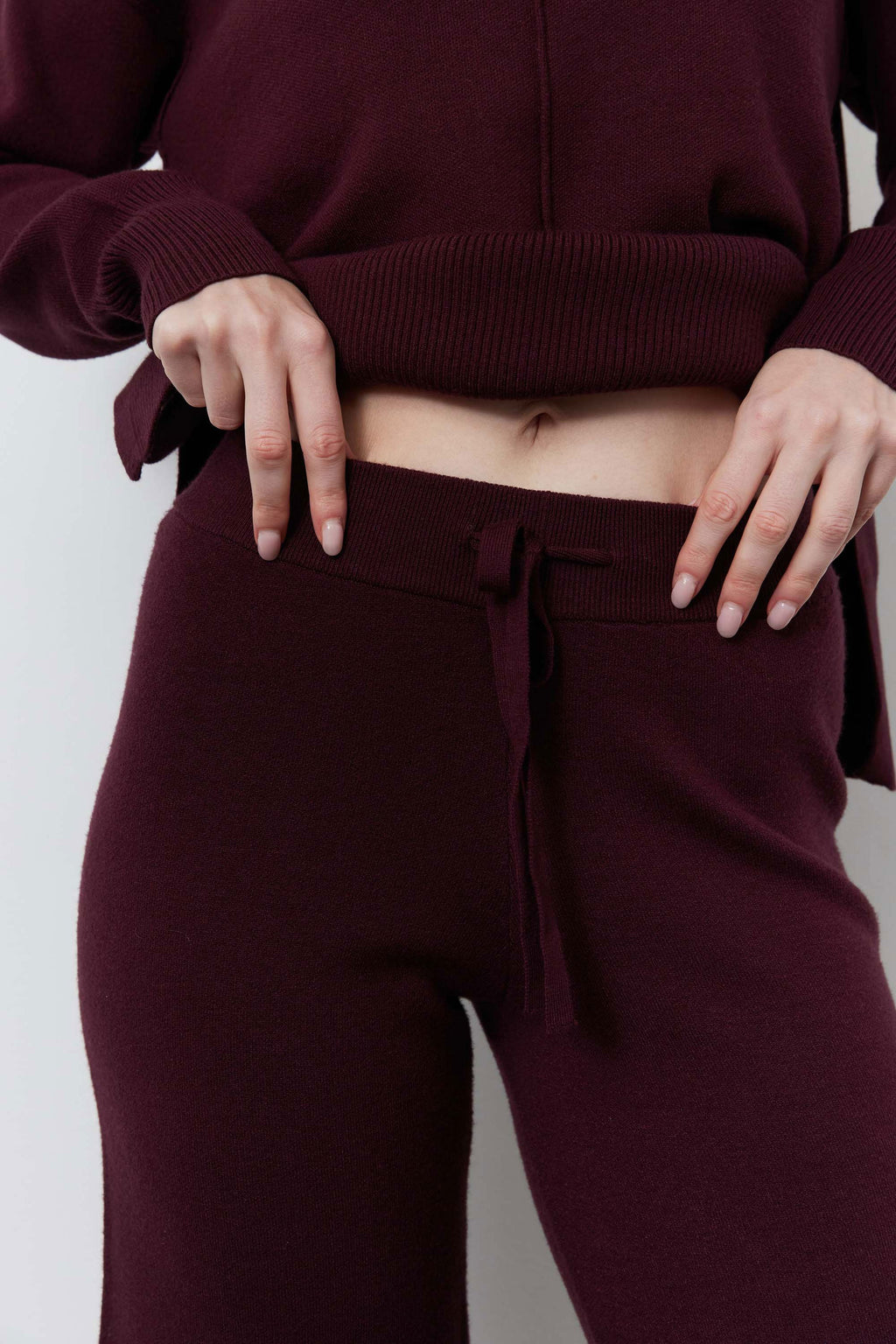 Relaxed Crewneck Knit Lounge Set in Burgundy