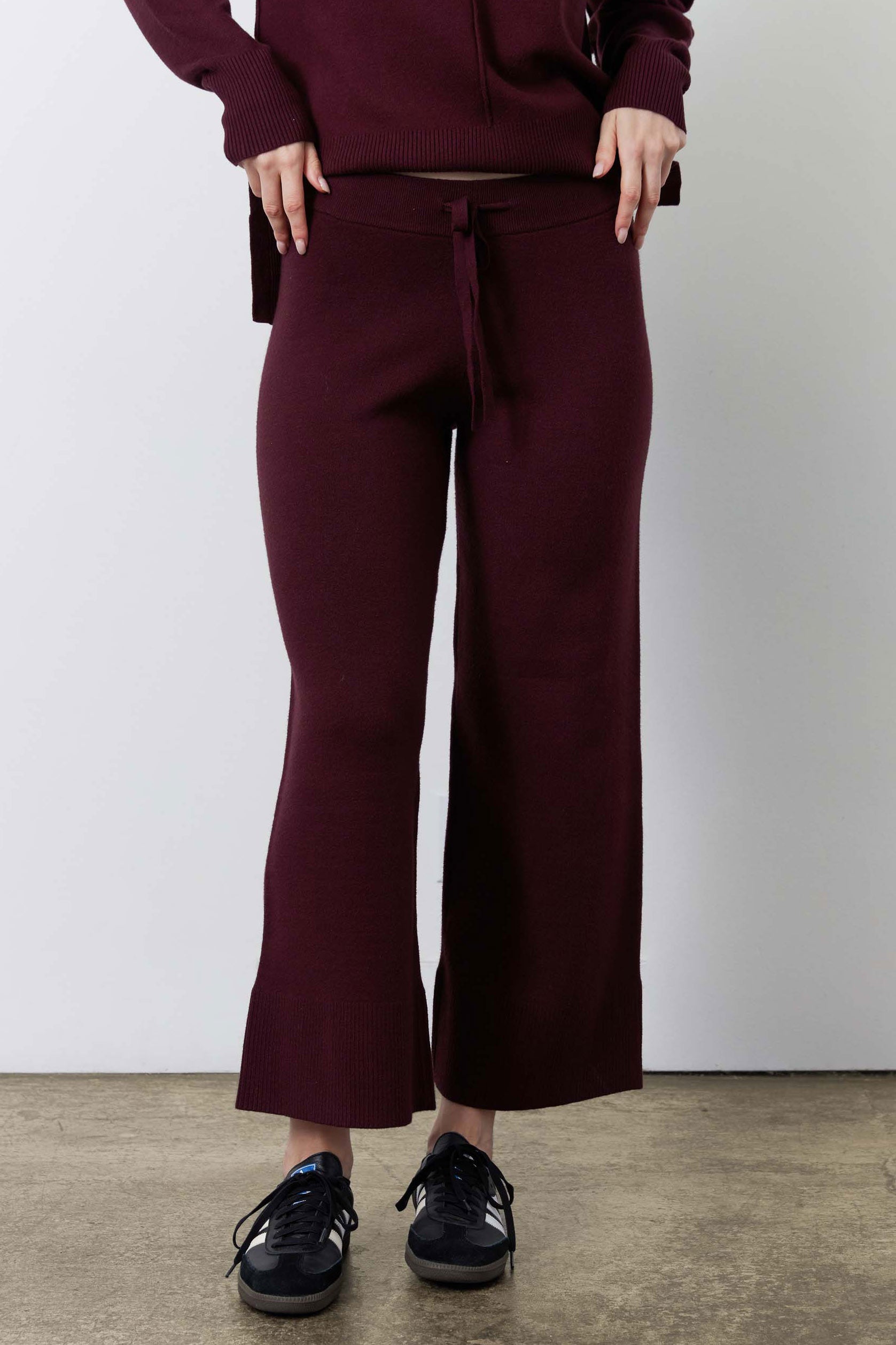 Relaxed Crewneck Knit Lounge Set in Burgundy