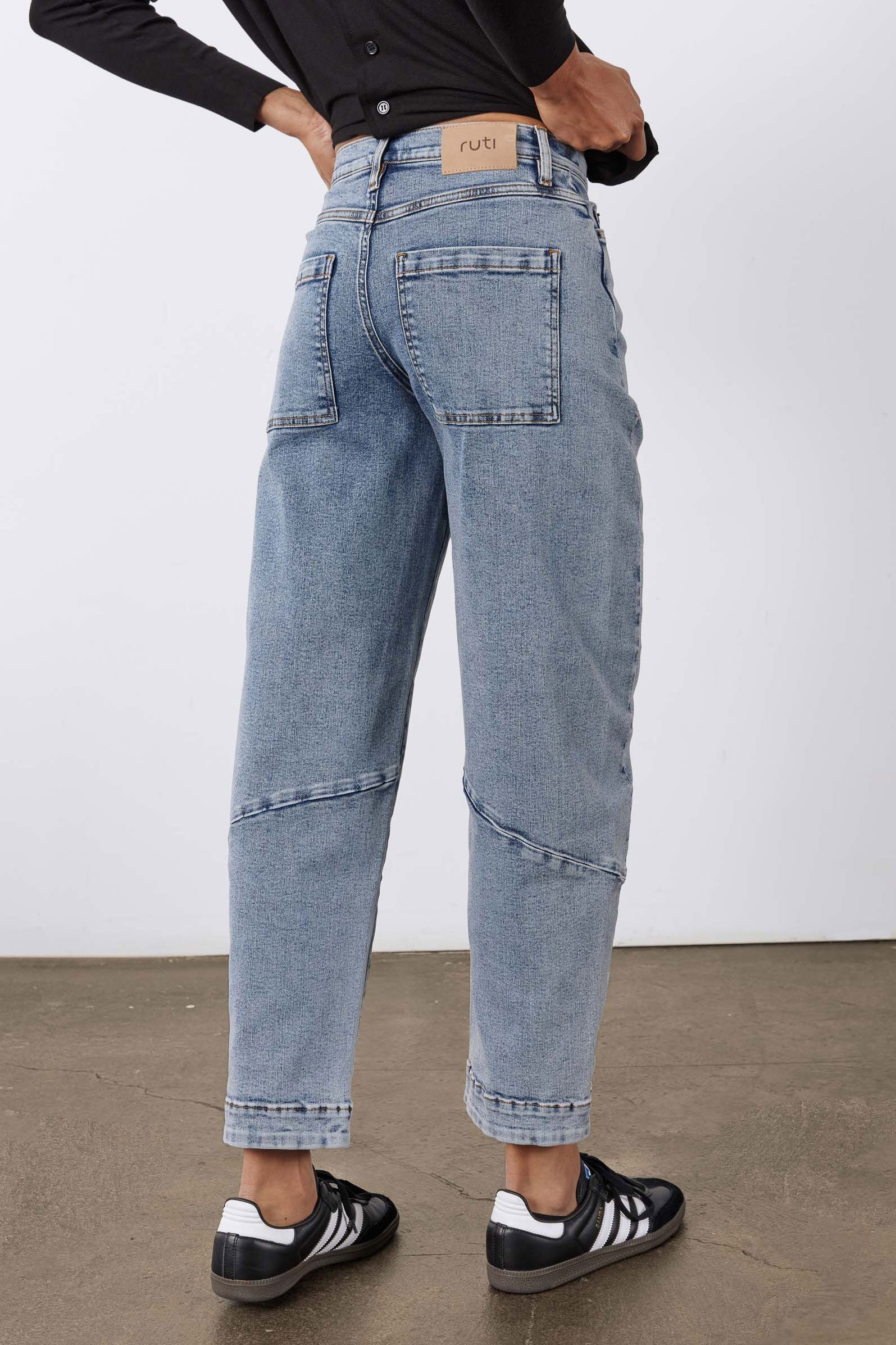 Petite Tapered-Leg Relaxed Denim Jeans