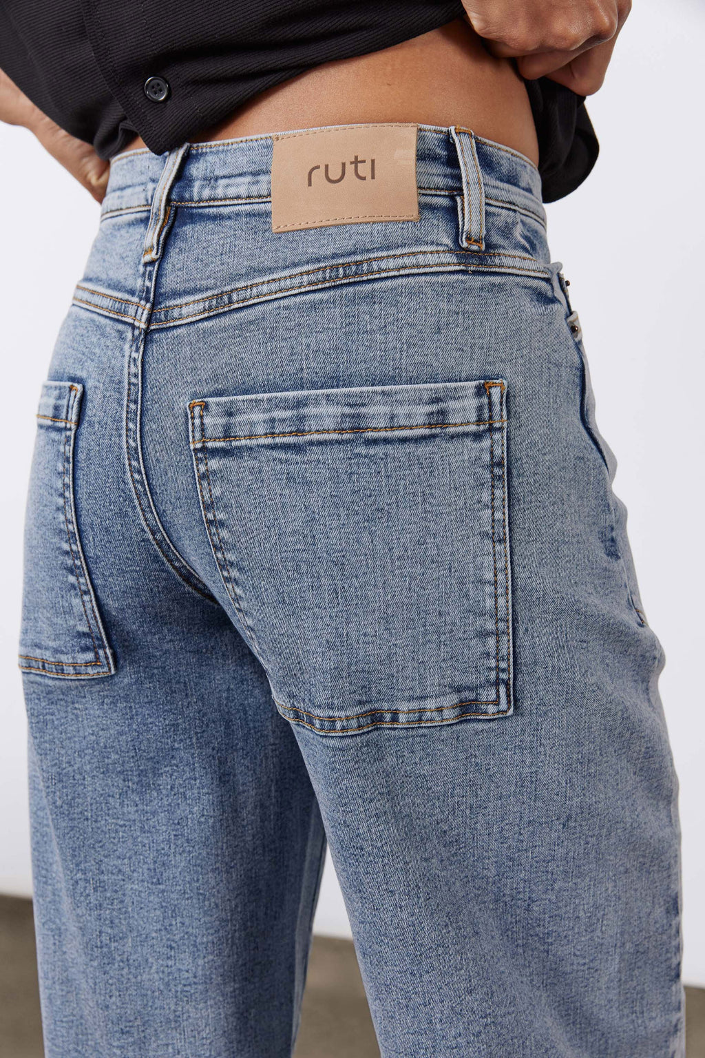 Petite Tapered-Leg Relaxed Denim Jeans