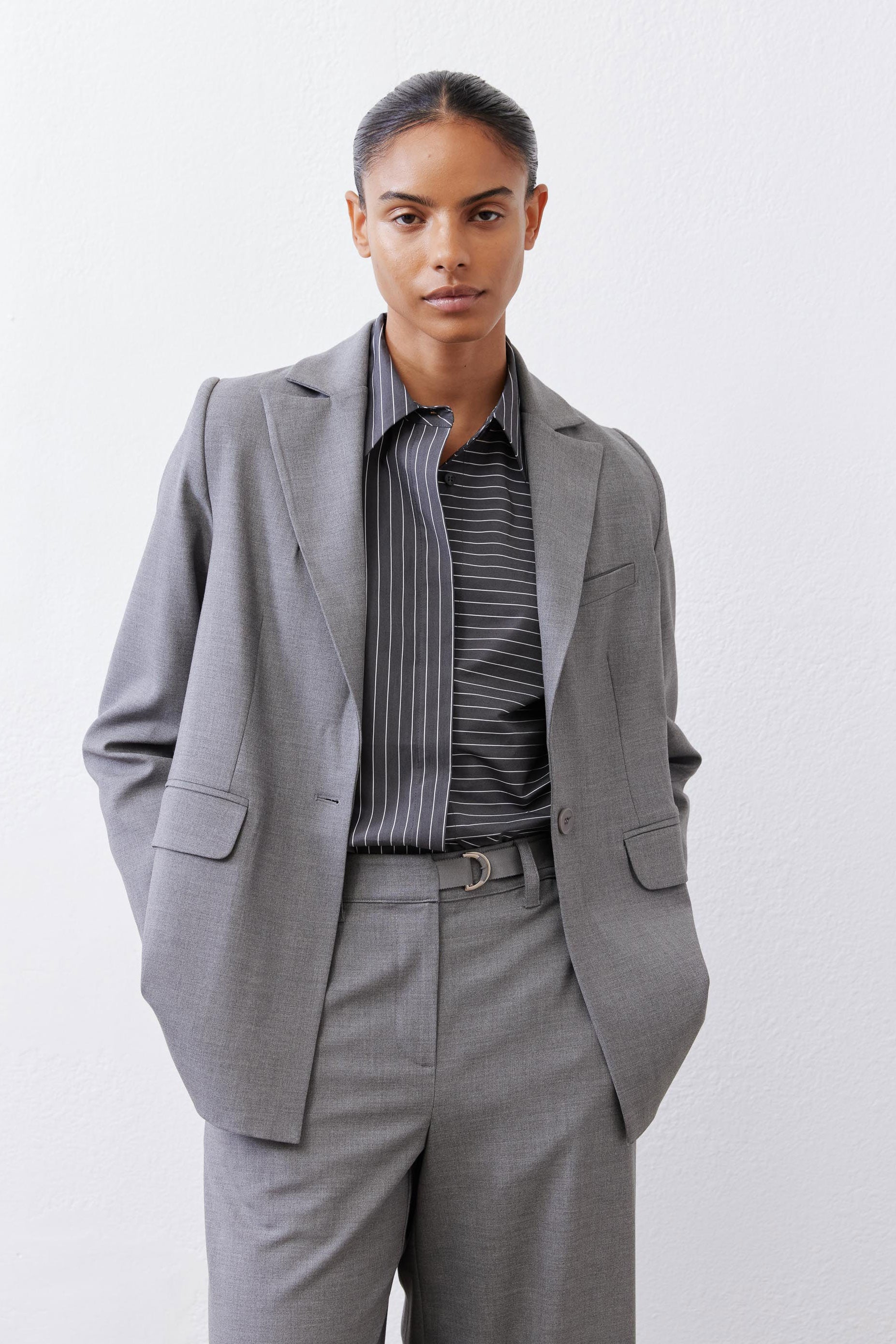 Squared-Off Structured Blazer in Pebble Melange