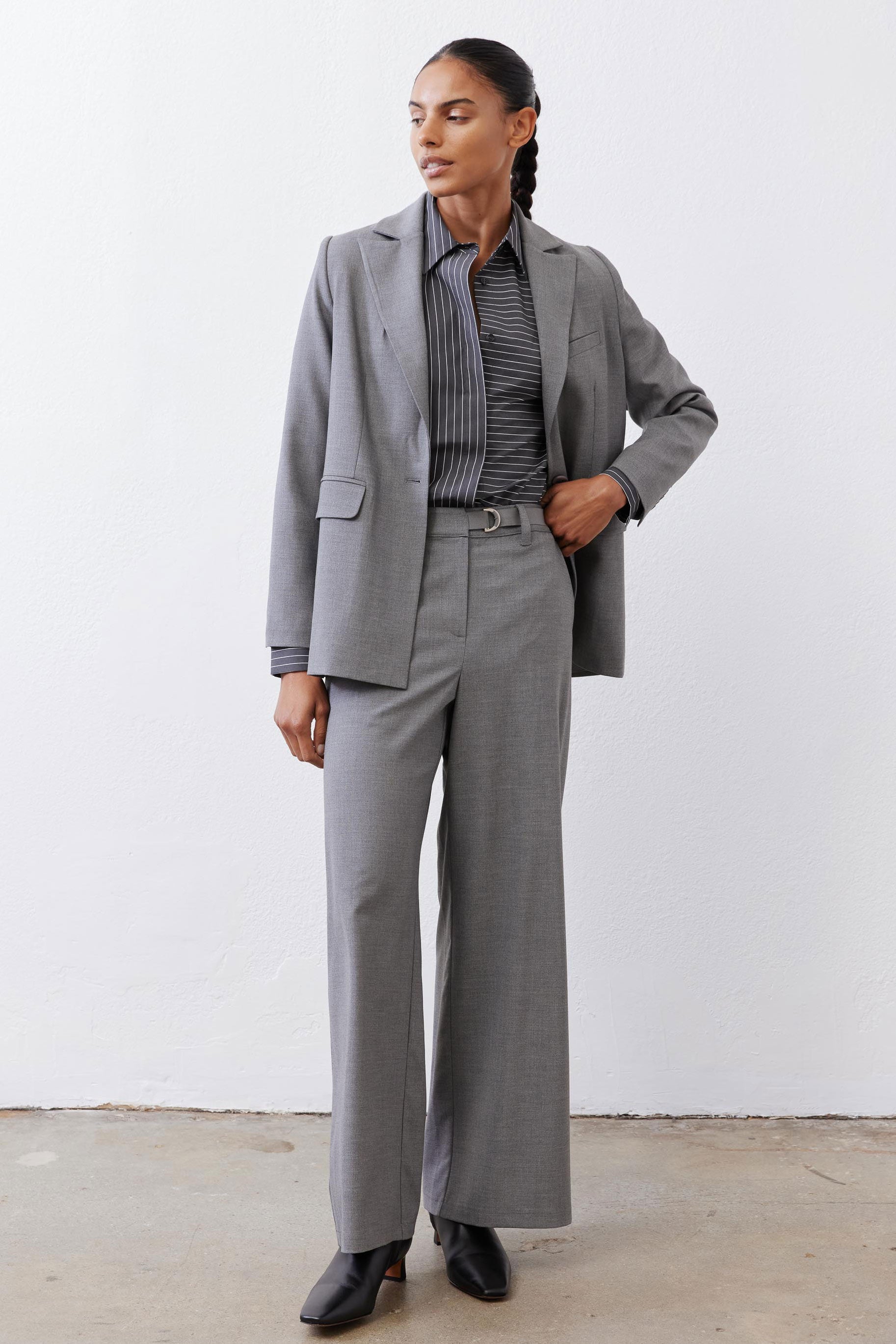 Squared-Off Structured Blazer in Pebble Melange