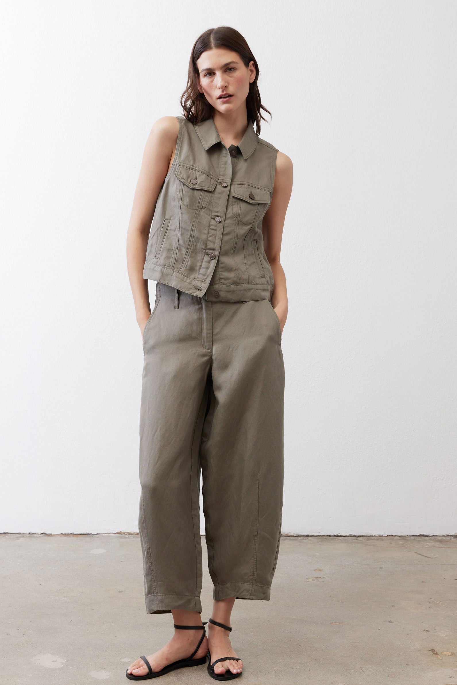 Cropped Utility Denim Vest in Mulled Basil